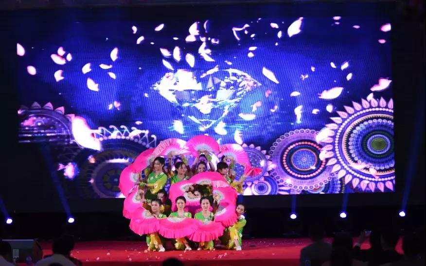 厚积薄发,小鸟体育正当时——2018小鸟体育年会精彩回顾 厚积薄发,小鸟体育正当时——2018小鸟体育年会精彩回顾