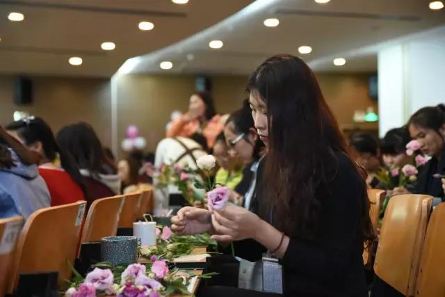 女神过节,速来围观~!! 女神过节,速来围观~!!
