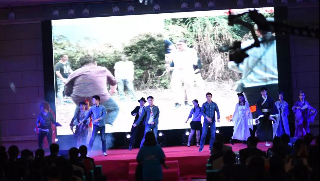厚积薄发,小鸟体育正当时——2018小鸟体育年会精彩回顾 厚积薄发,小鸟体育正当时——2018小鸟体育年会精彩回顾