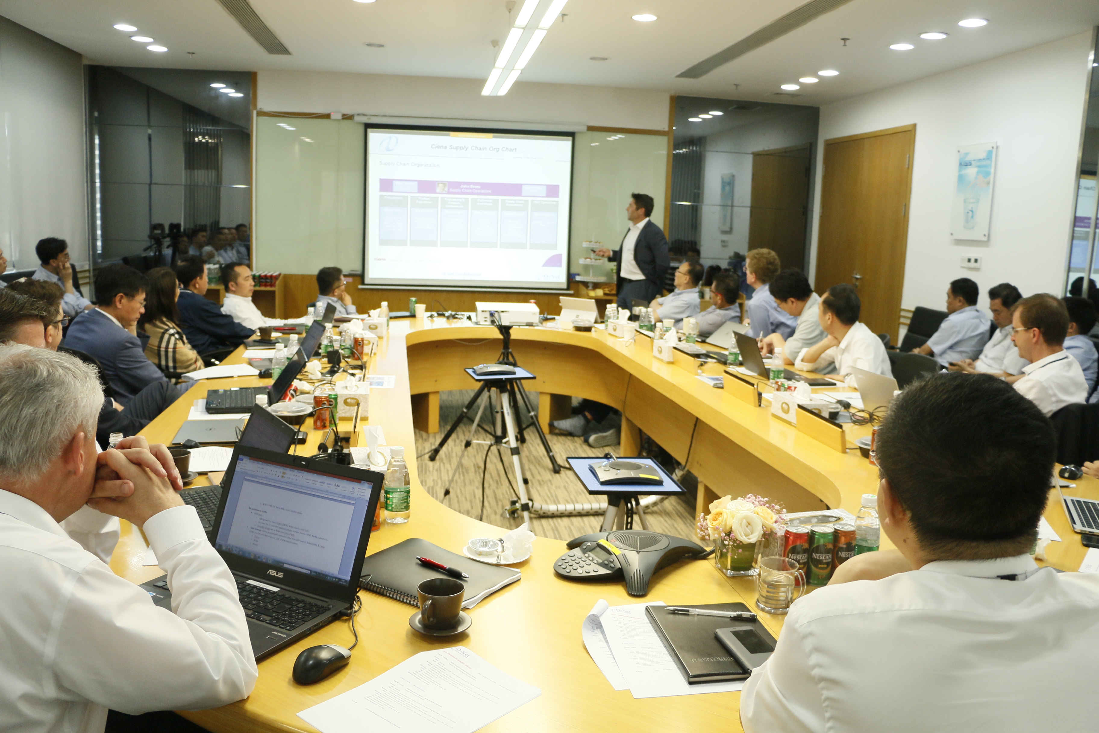 未来已来,全面发力!——小鸟体育集团召开2019年度全球战略会议 未来已来,全面发力!——小鸟体育集团召开2019年度全球战略会议