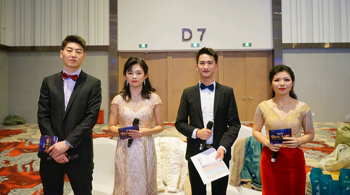 百舸争流,奋楫者先——小鸟体育集团2020年会精彩回顾 百舸争流,奋楫者先——小鸟体育集团2020年会精彩回顾